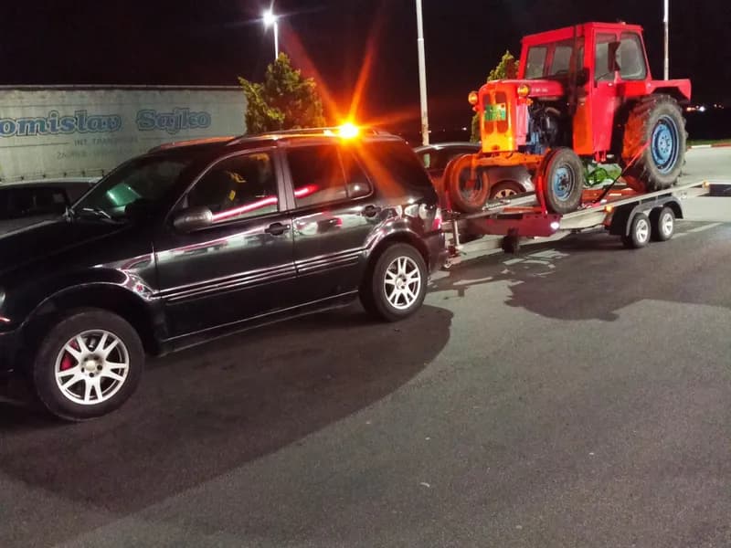 Šlep služba Šlep služba Zobok — Surčin, Beograd — Beograd
